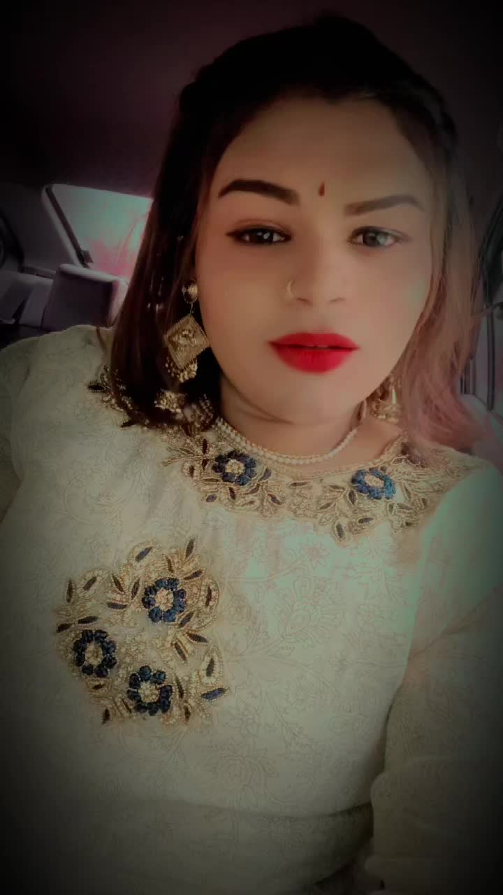 @AMEERSHA 🖤🫧