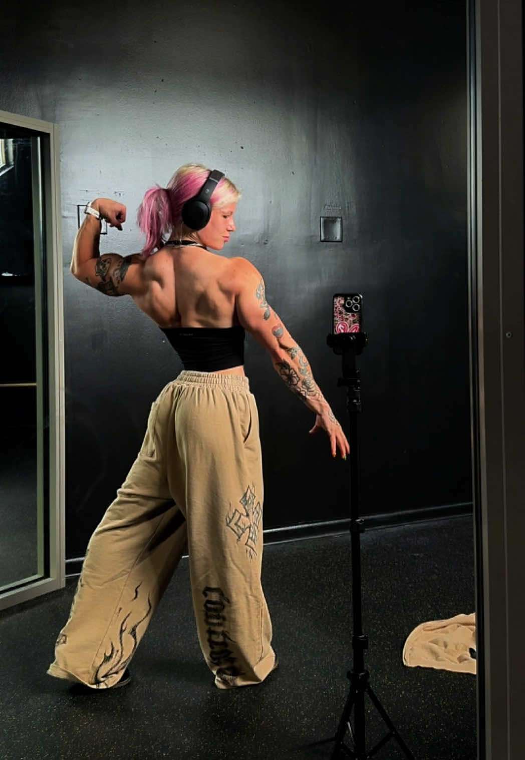 @Charlotte Schaech | IFBB Pro