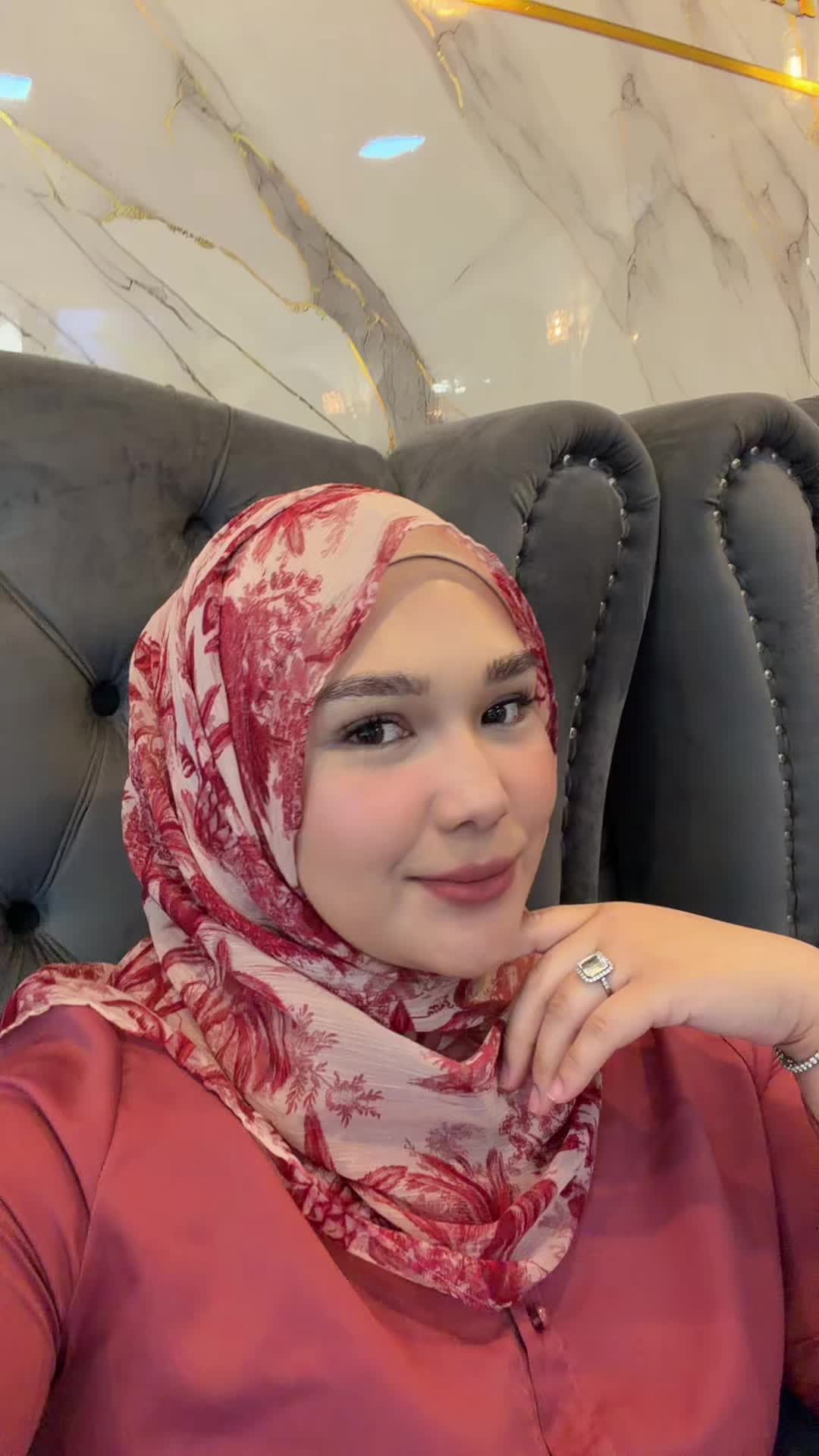 @Chubby Hijabie