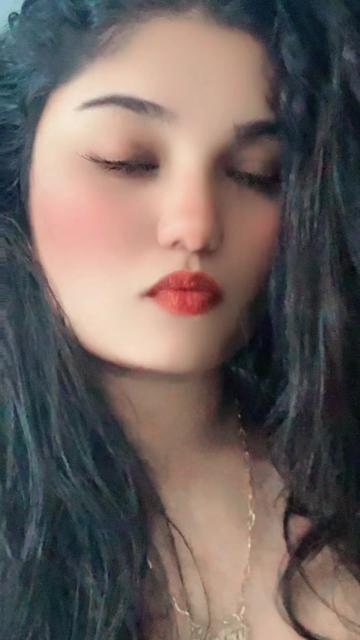 @Vindya__🫐