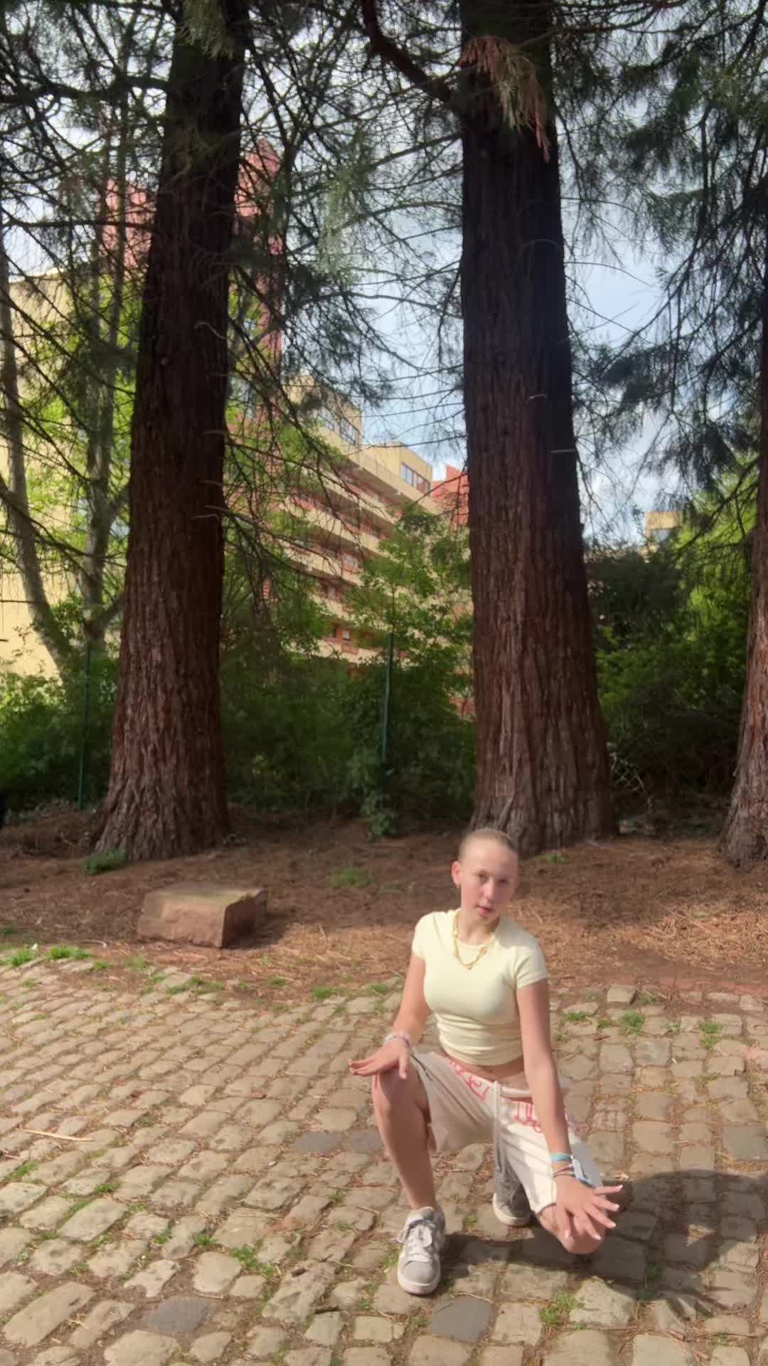 @vali_dance.acc
