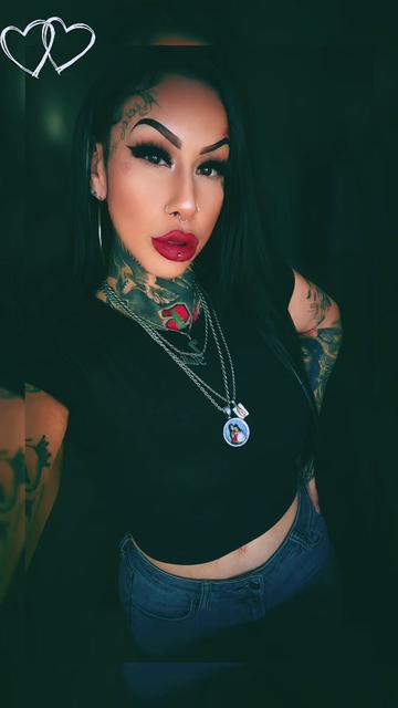@TattedCELLY💕