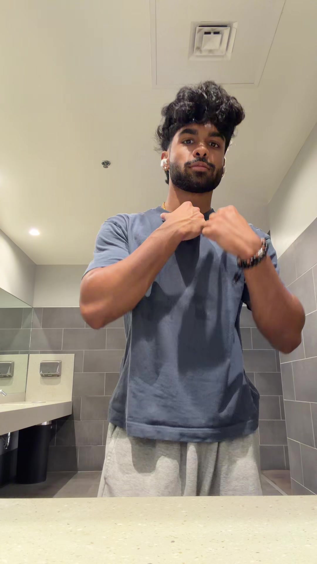 @sai