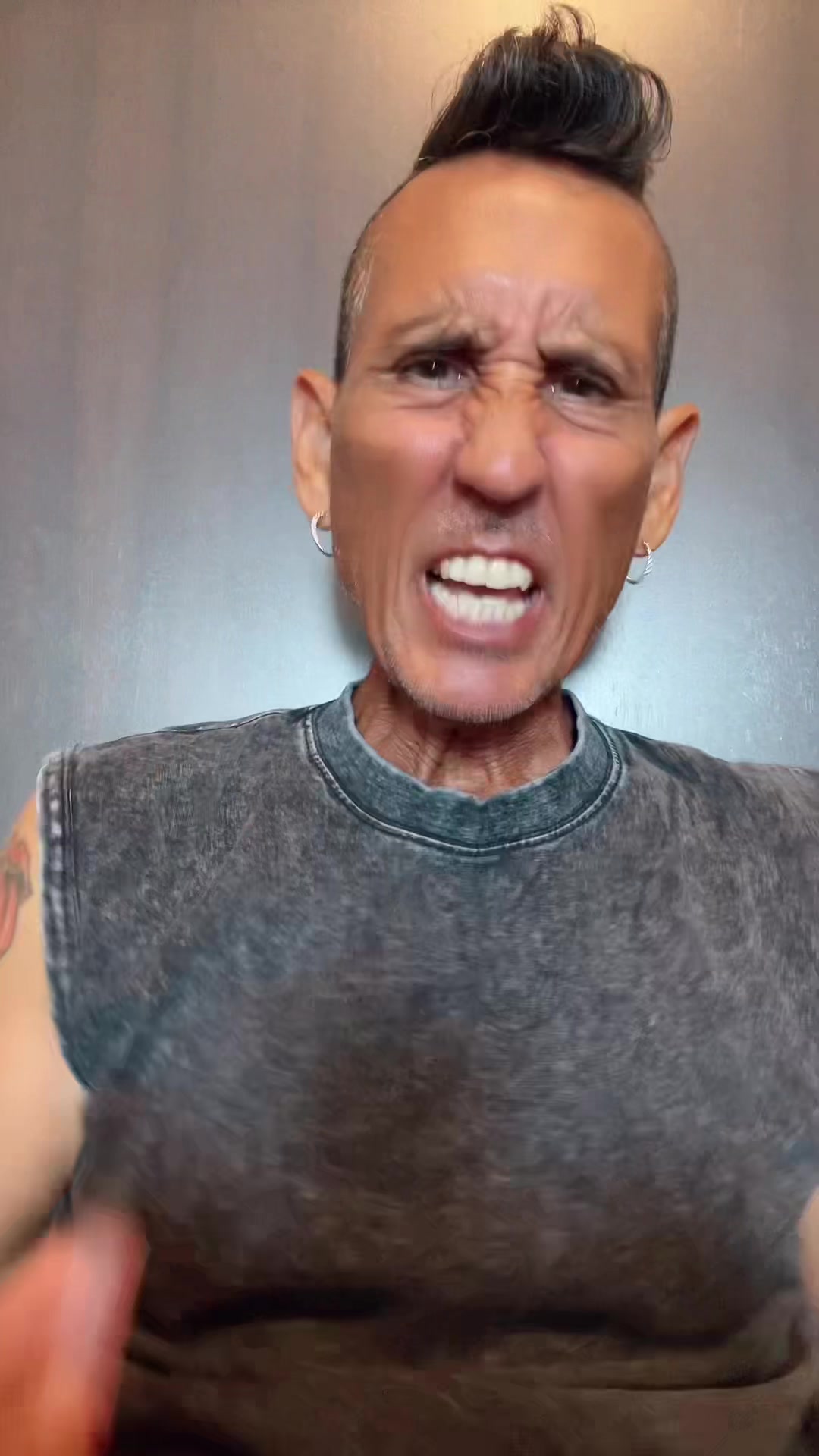 @Justincarzil