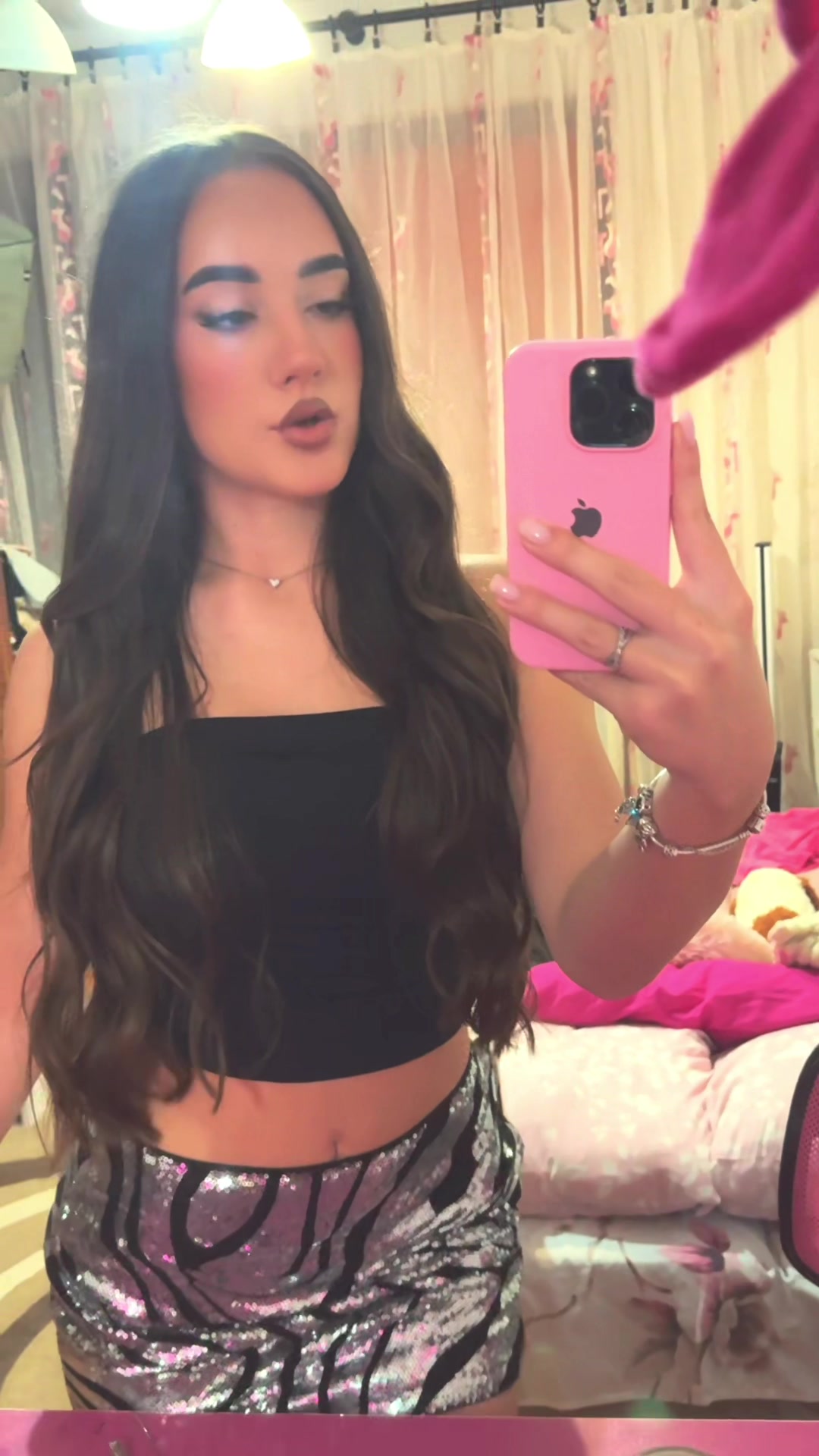 @lanakorbar