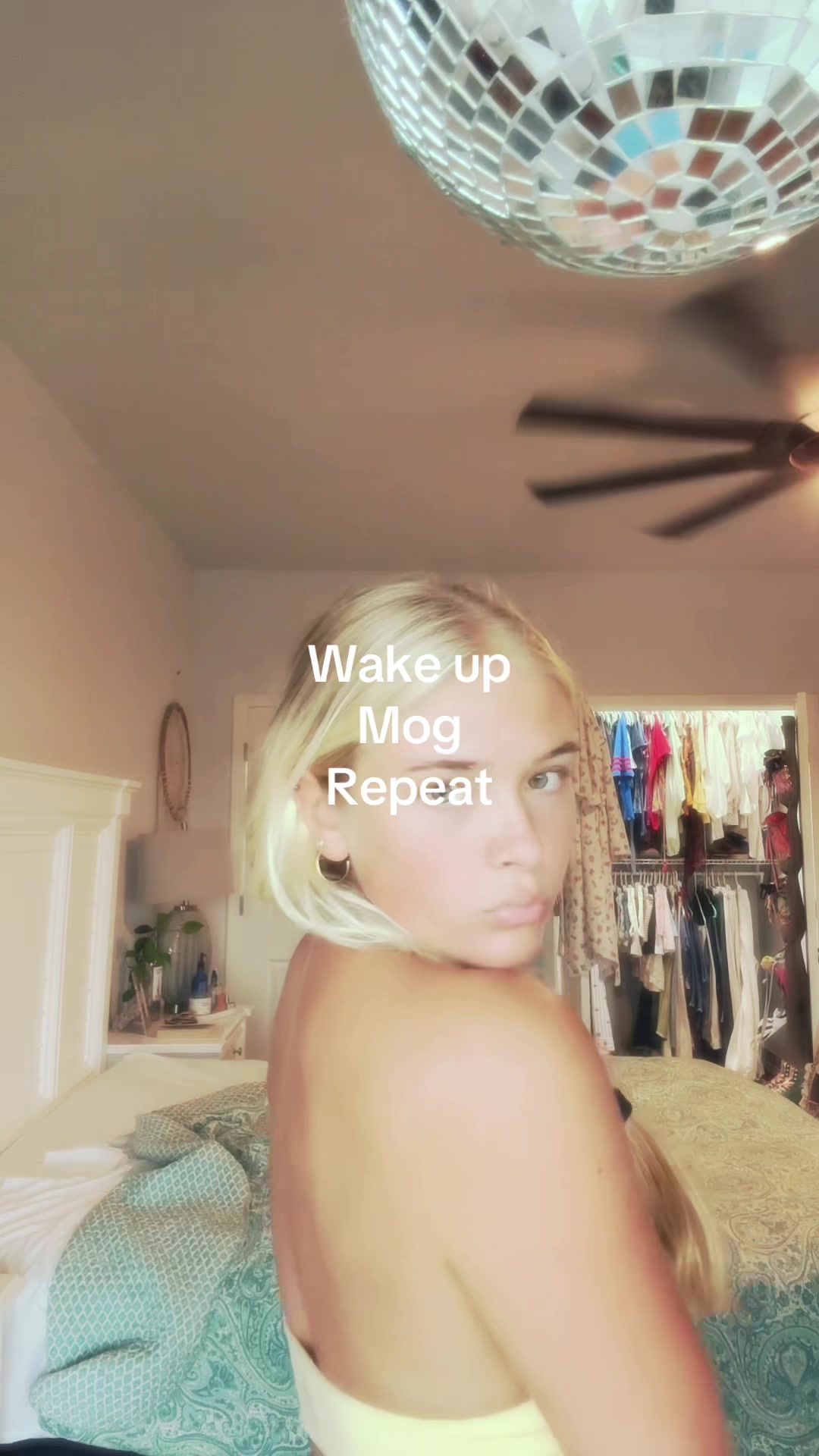 @_whodisdeva_