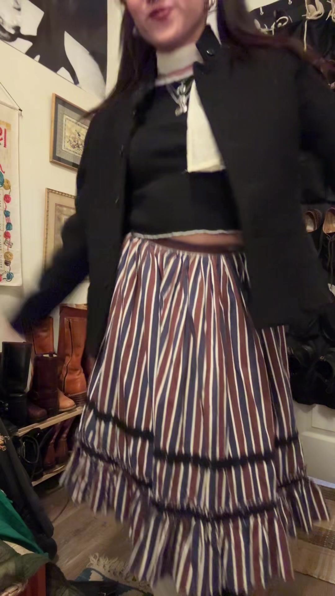 @lily