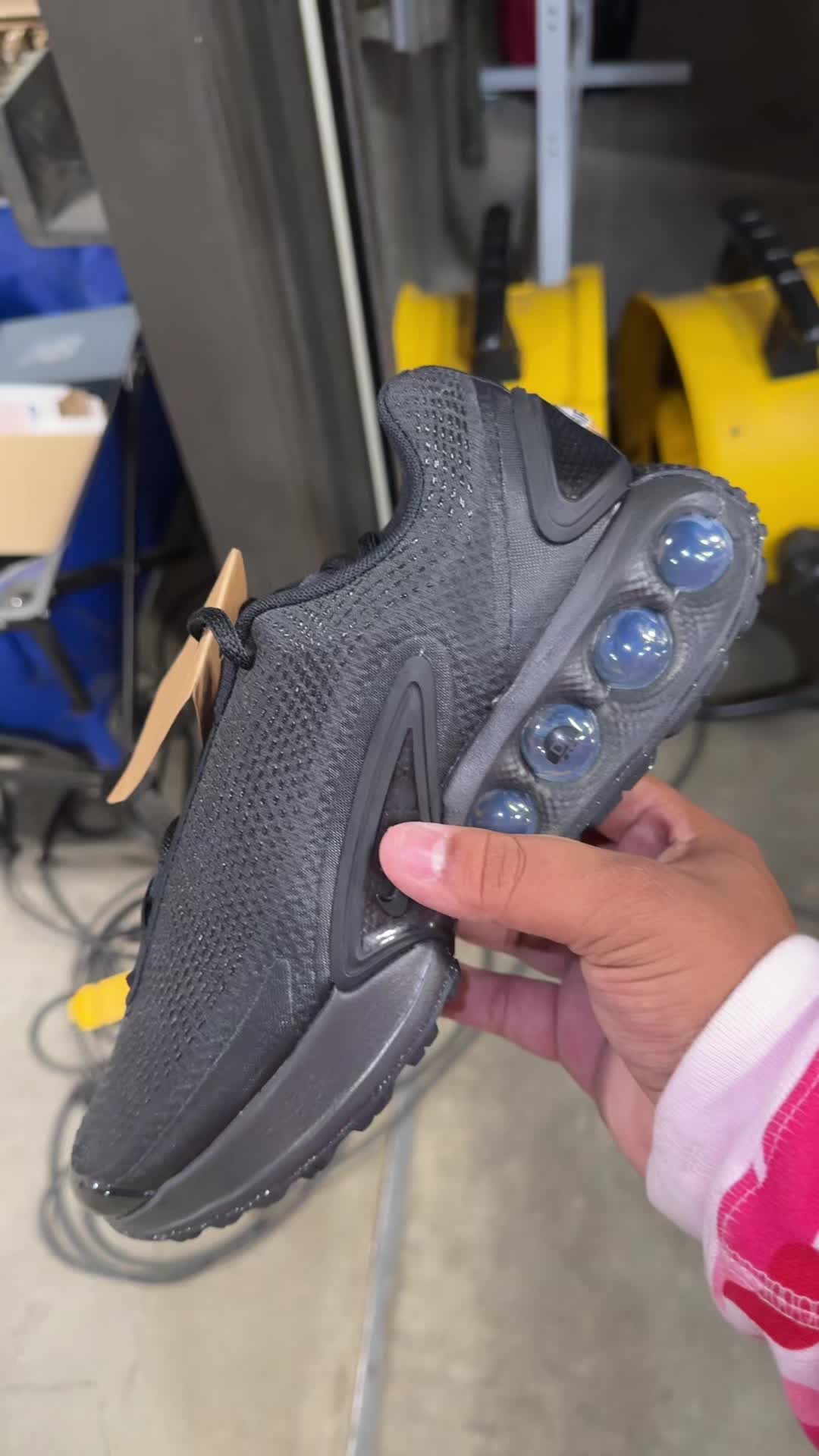 @Trending Sneakers