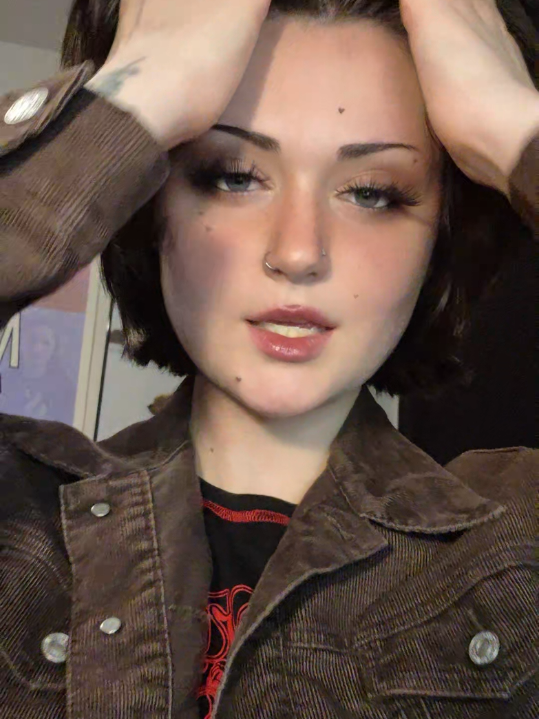 @Lizzinno