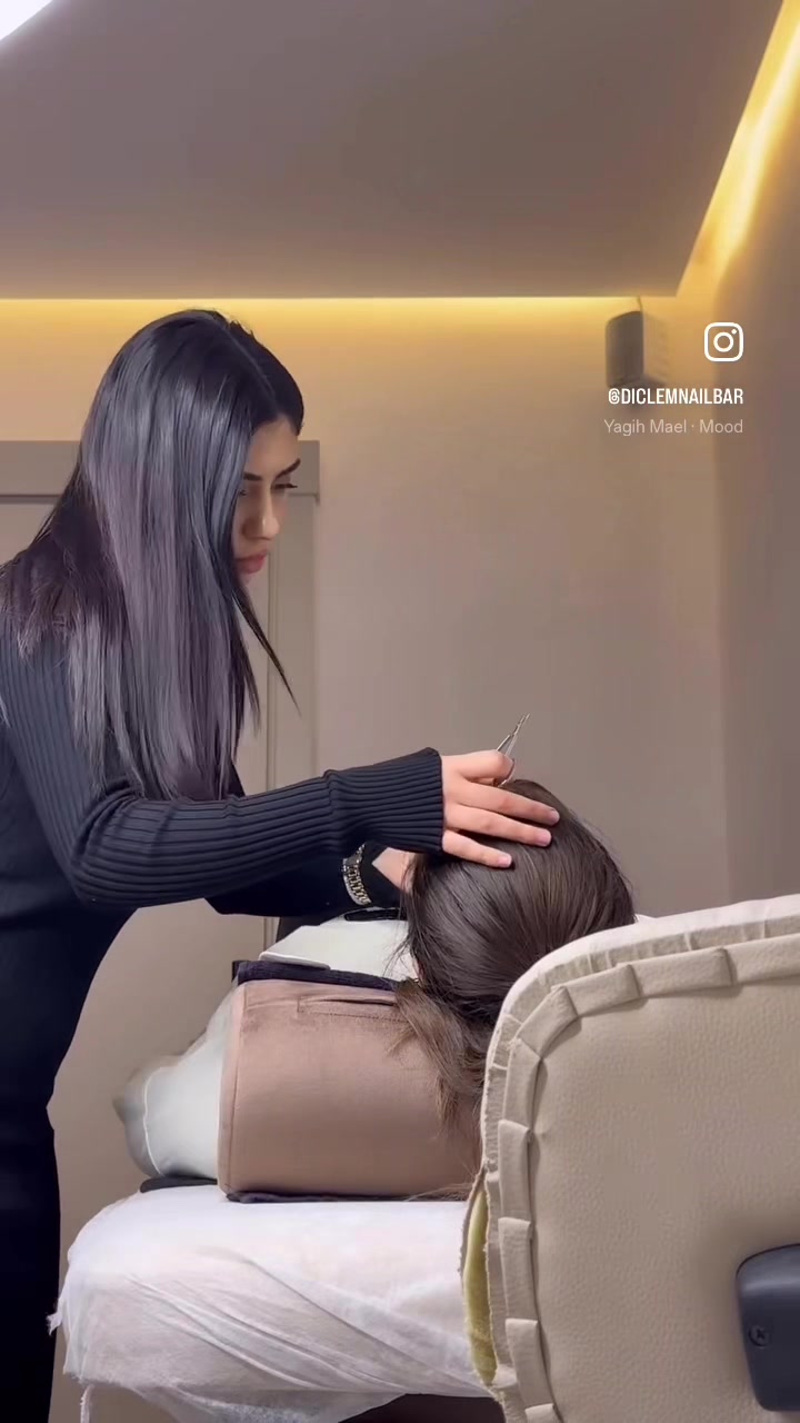 @Diclemnailbar