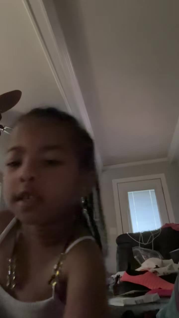 @bumblebee_520_808_741