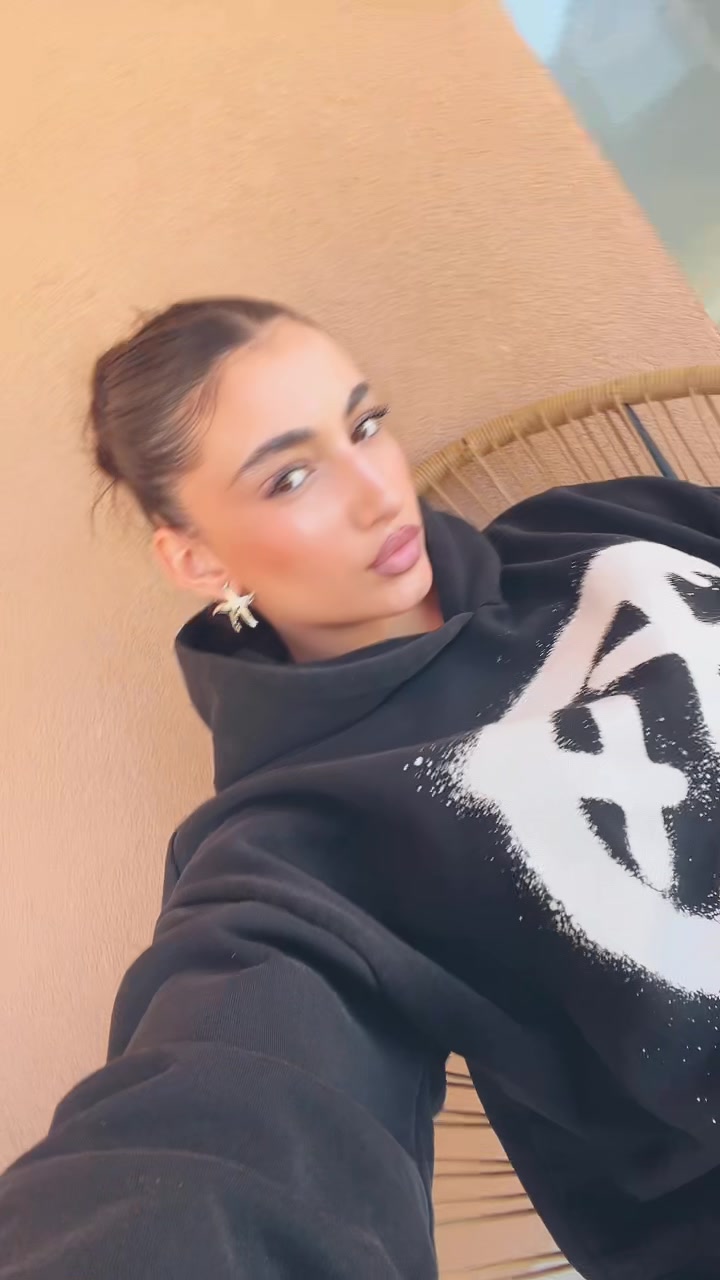 @𝓴𝓿