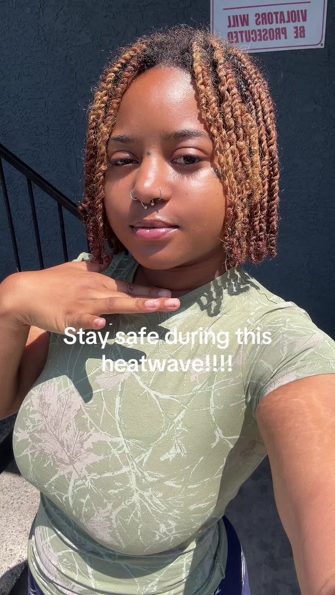 @Chreslie