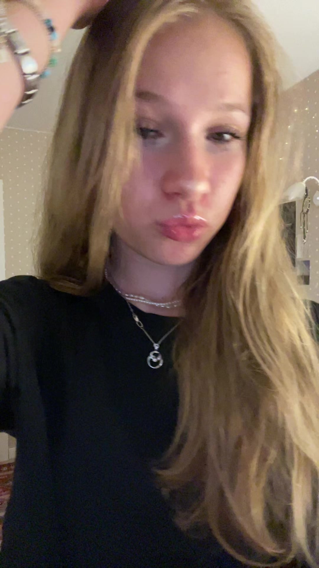 @sashaas