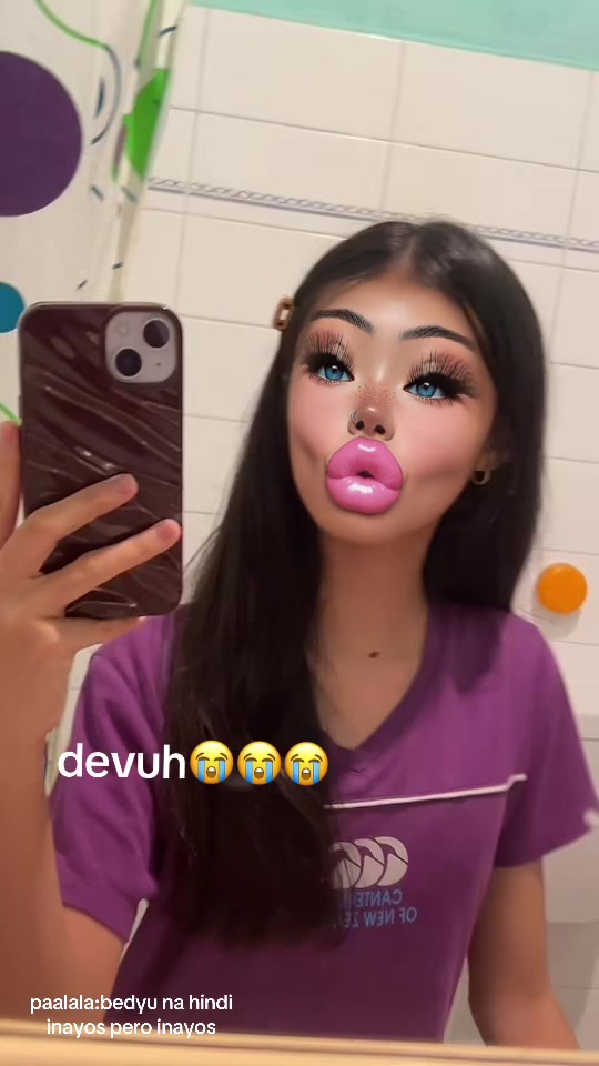 @frincez๐ฆฉ