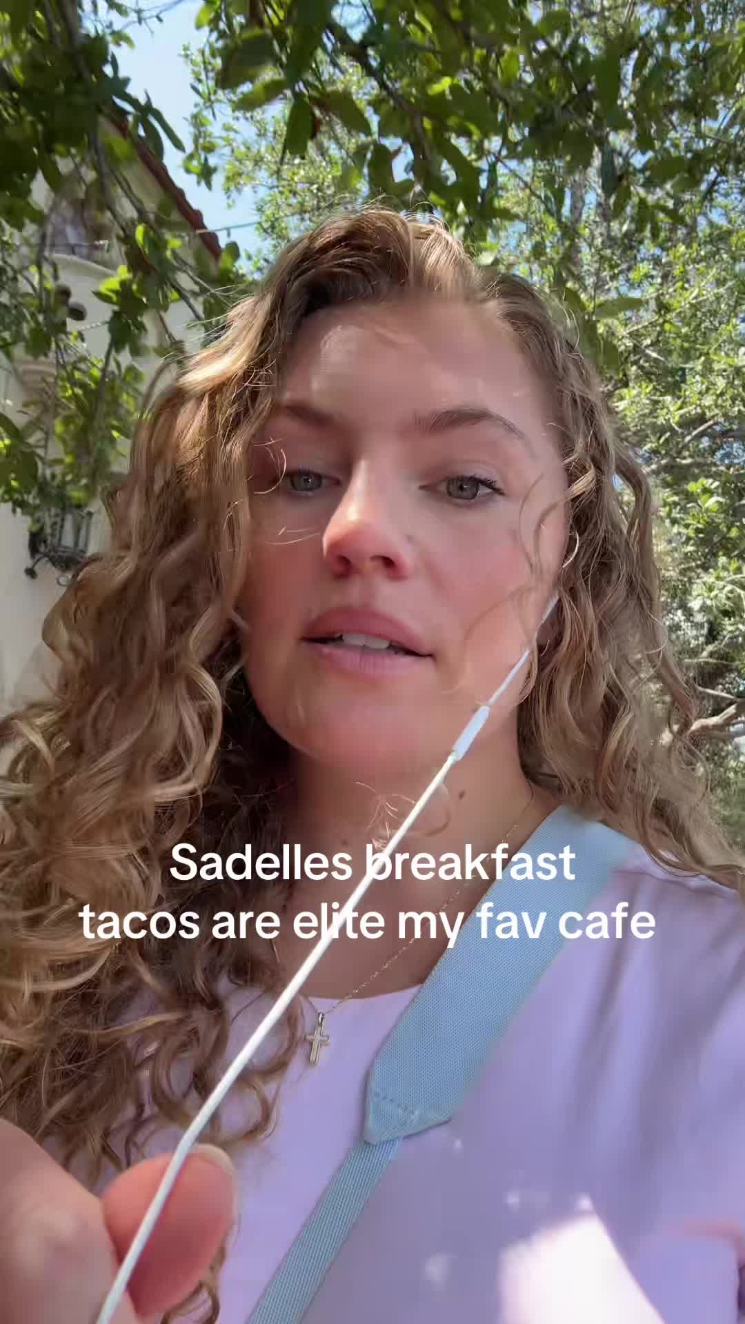 @Alex ✨