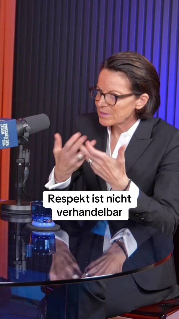 @Caroline von Kretschmann