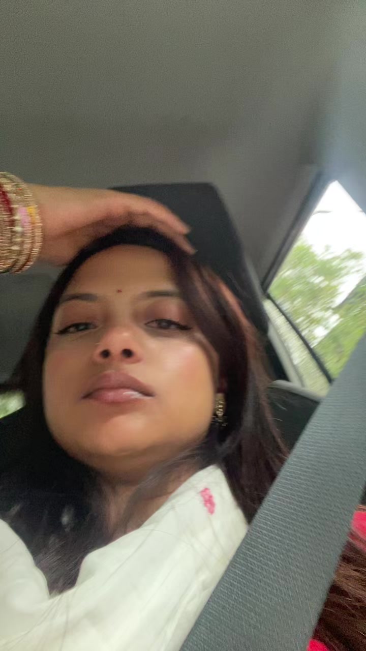 @Nisha🧿