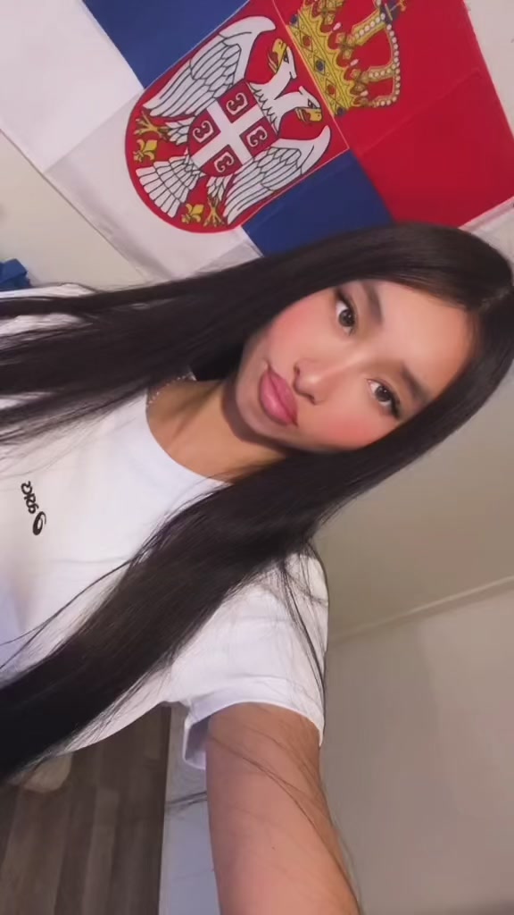 @Bella☦️