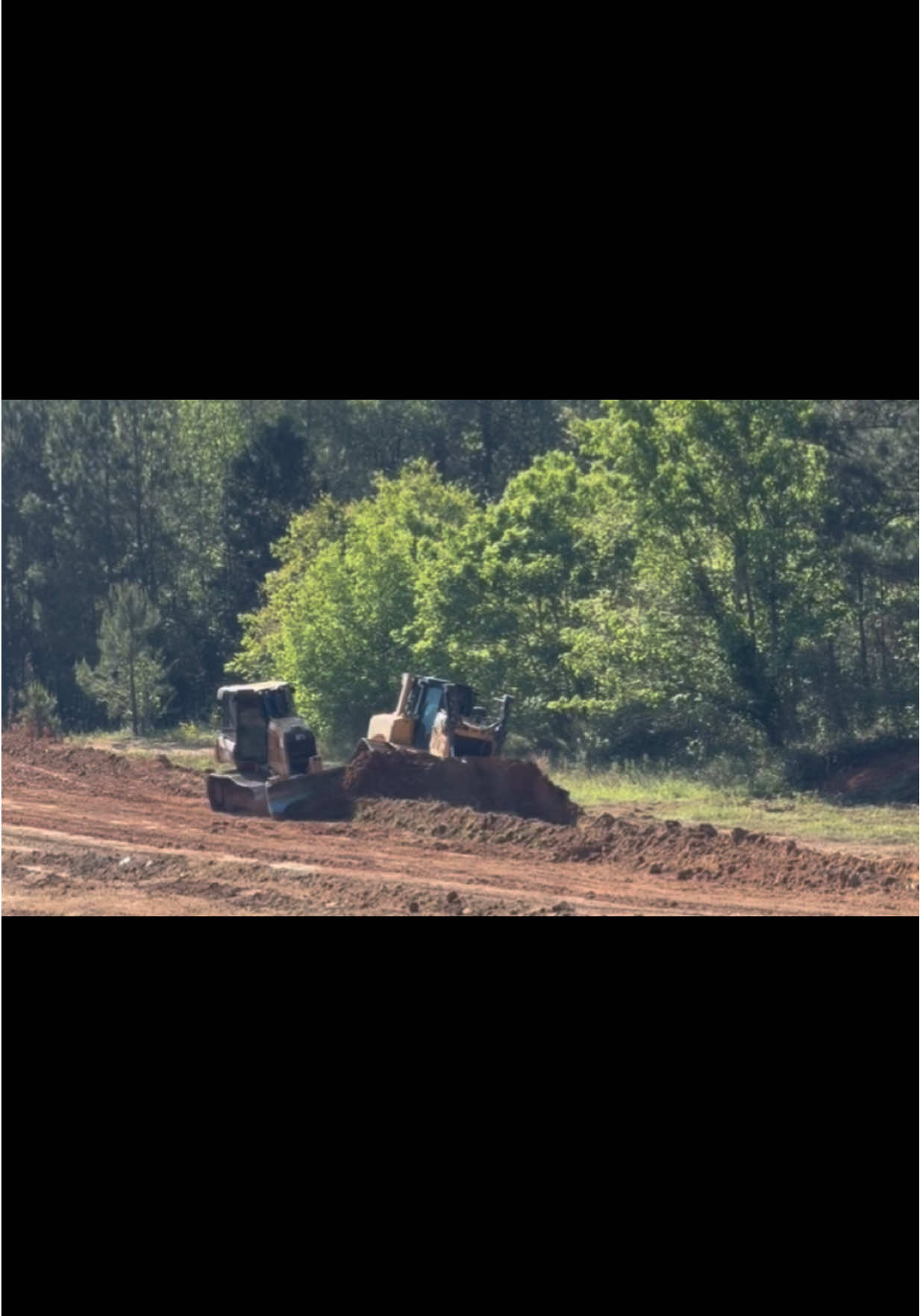 @Davis Earthworks