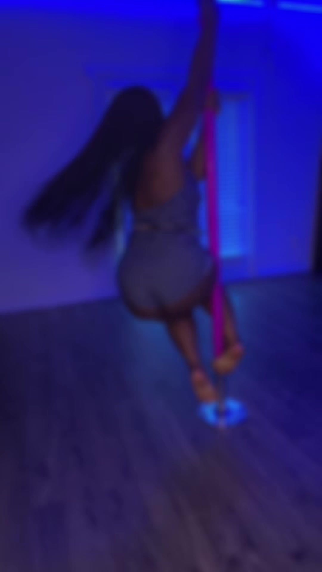 @melanin_monroe1985