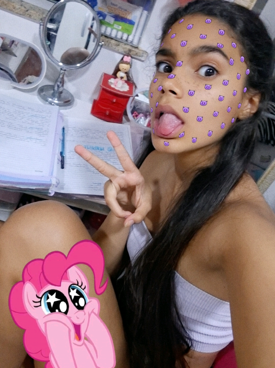 @Marcela.amaralofc