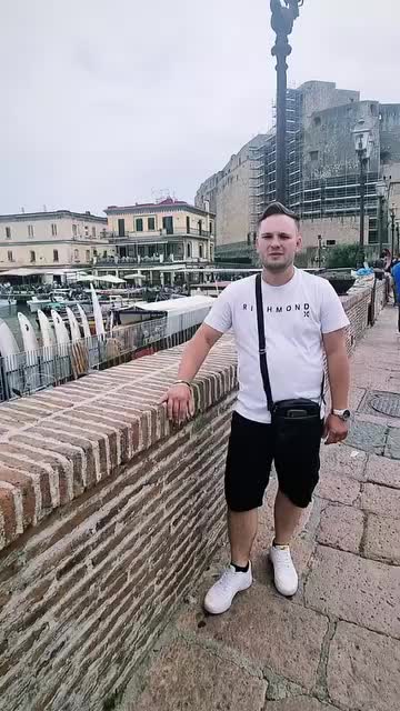 @Emanuele Iammarino
