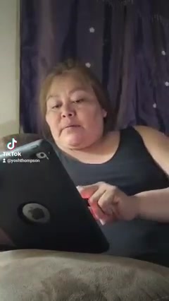 @yoshlittlewoman