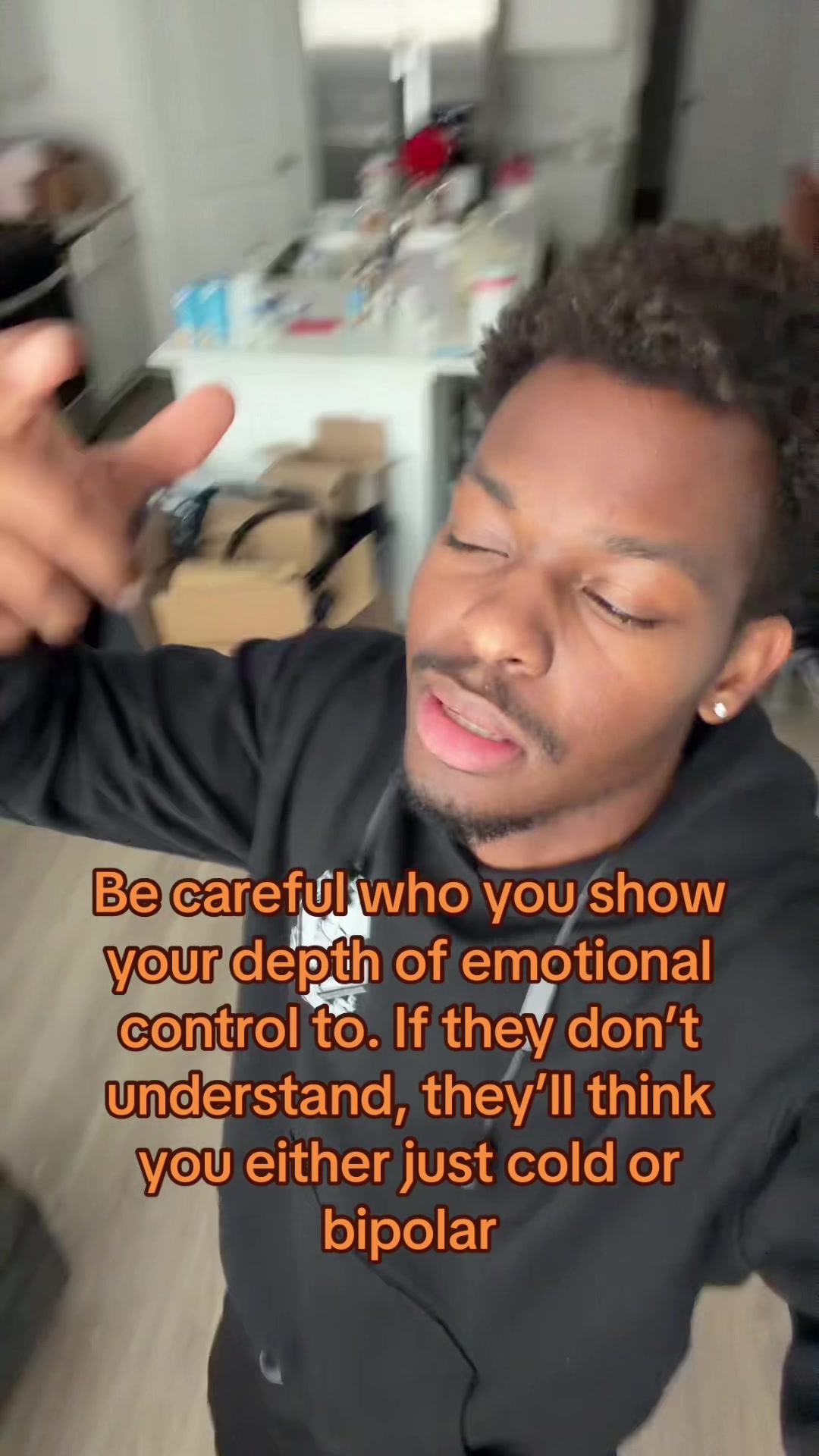 @j o n a t h a n😶&zwj;🌫️