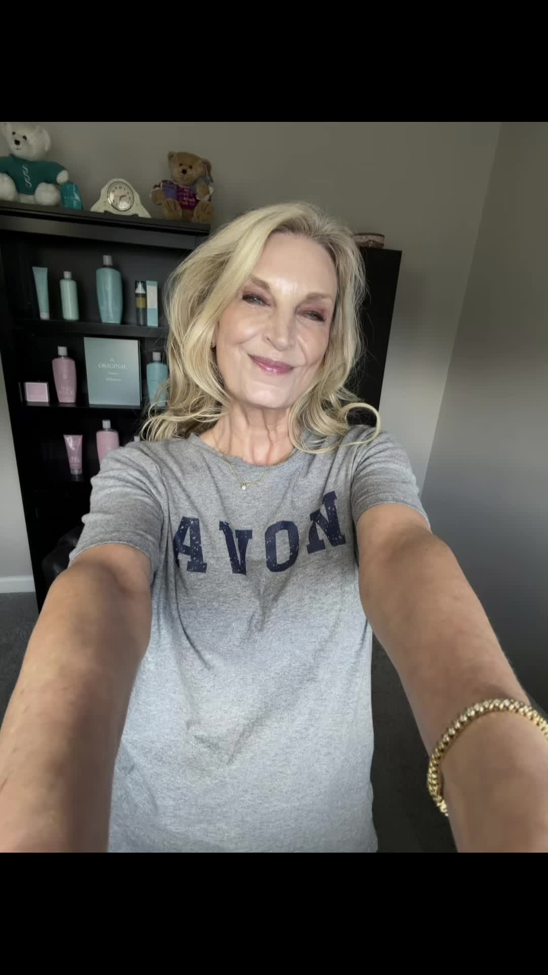 @Linda Montavon | Beauty 50+