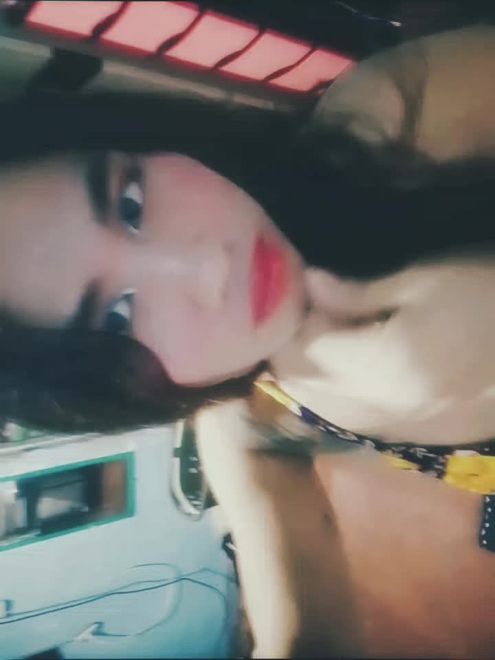 @Zaikly_yours4u