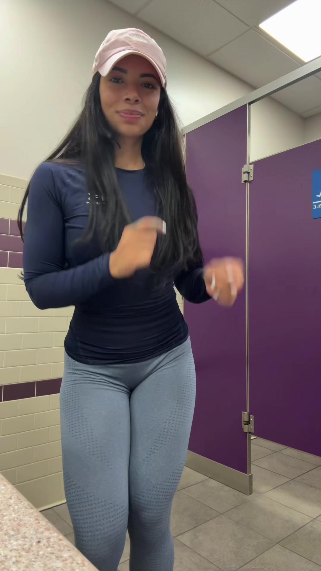 @thefarawayfan