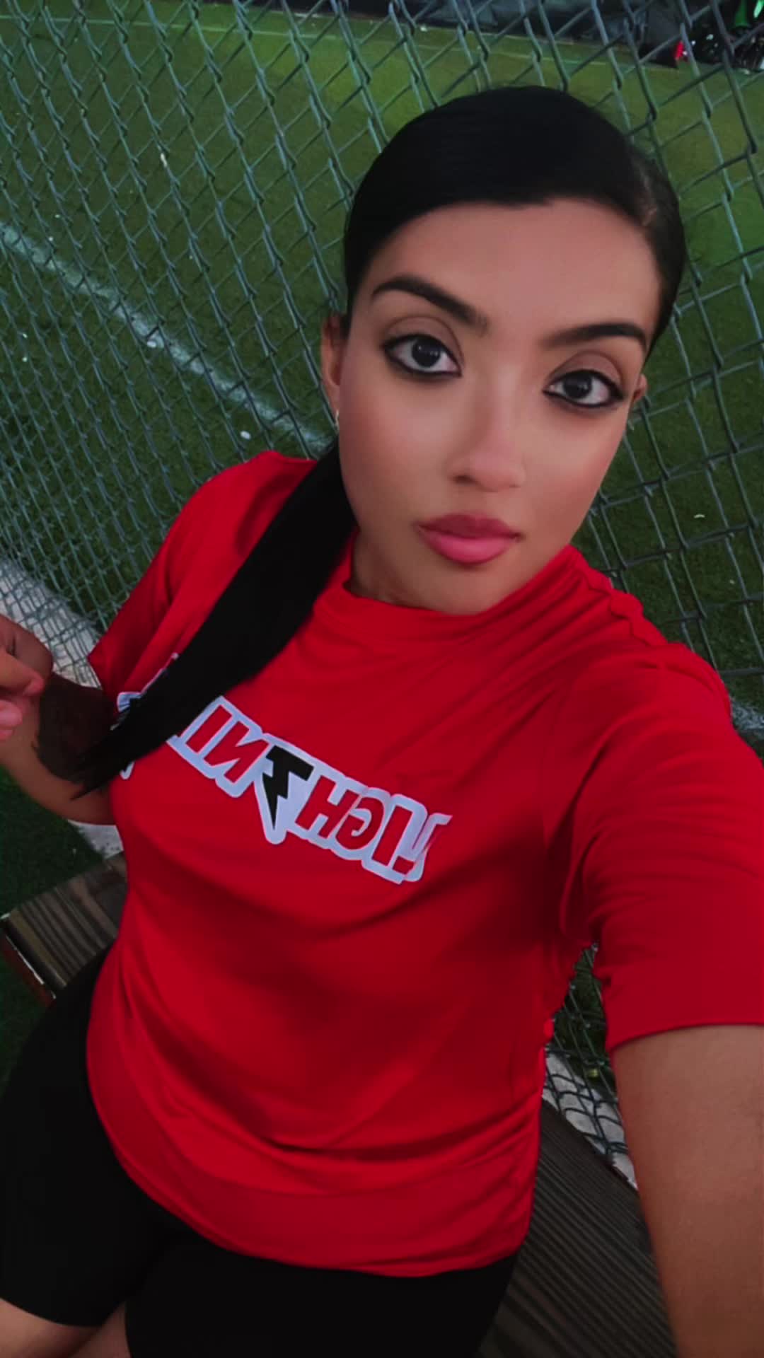 @vivianabelmares94