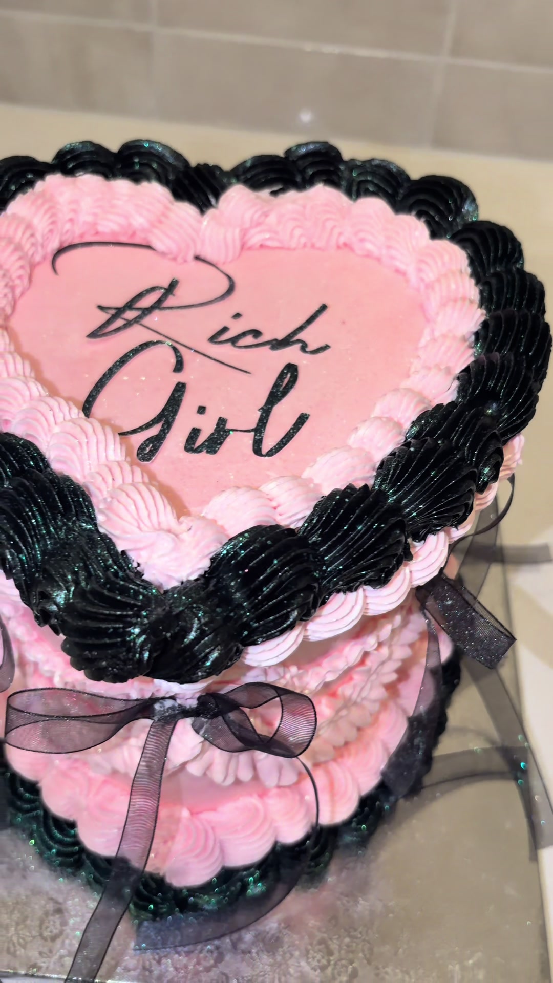 @RICH GIRL TV