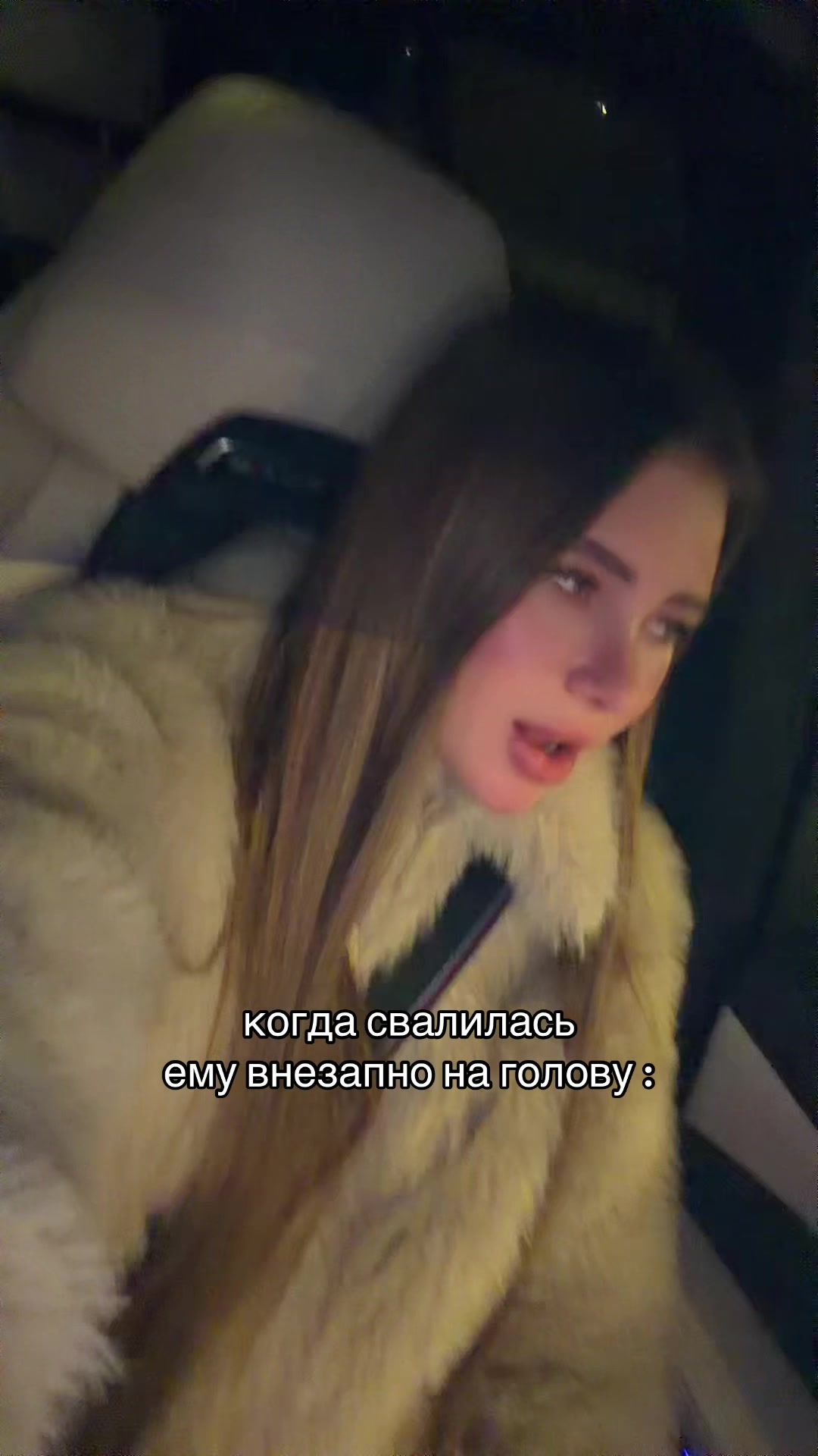 @власниця бренду одягу