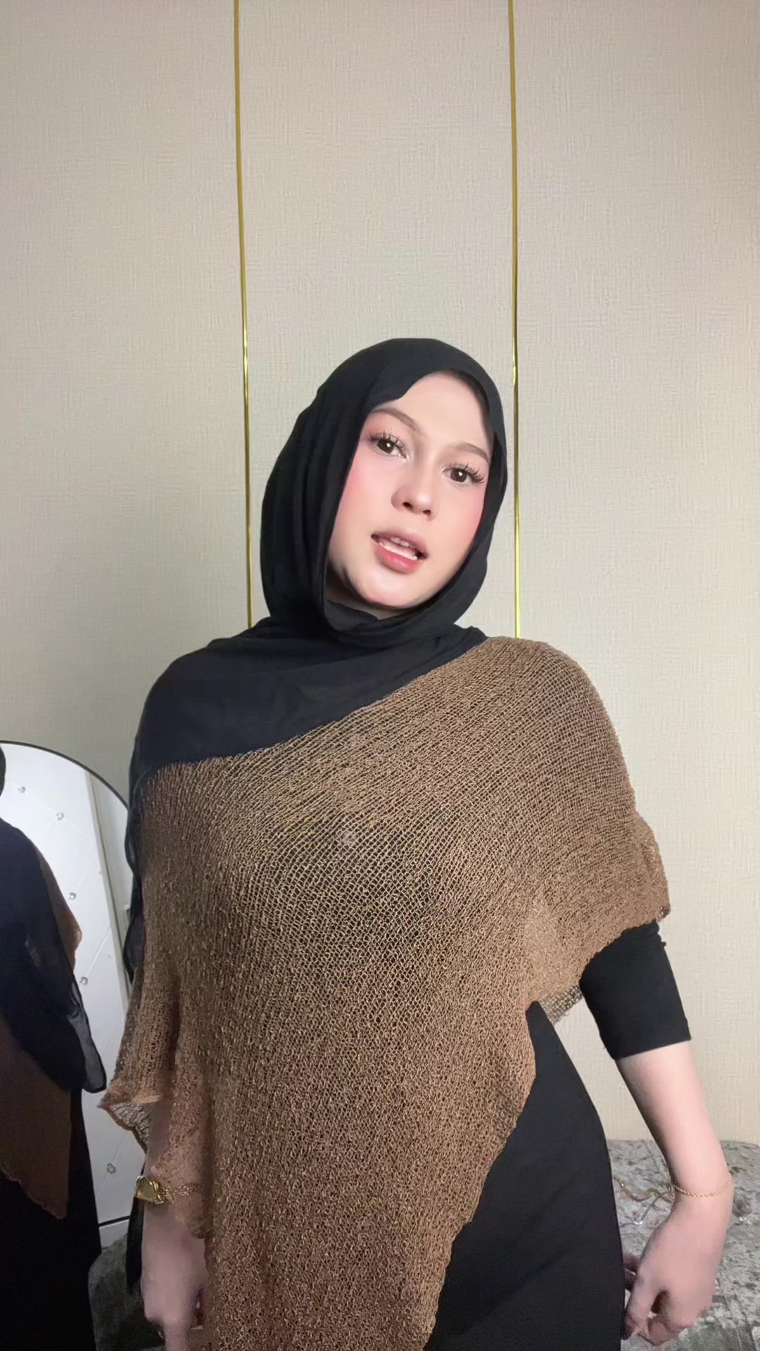 @cahyaniajaaa