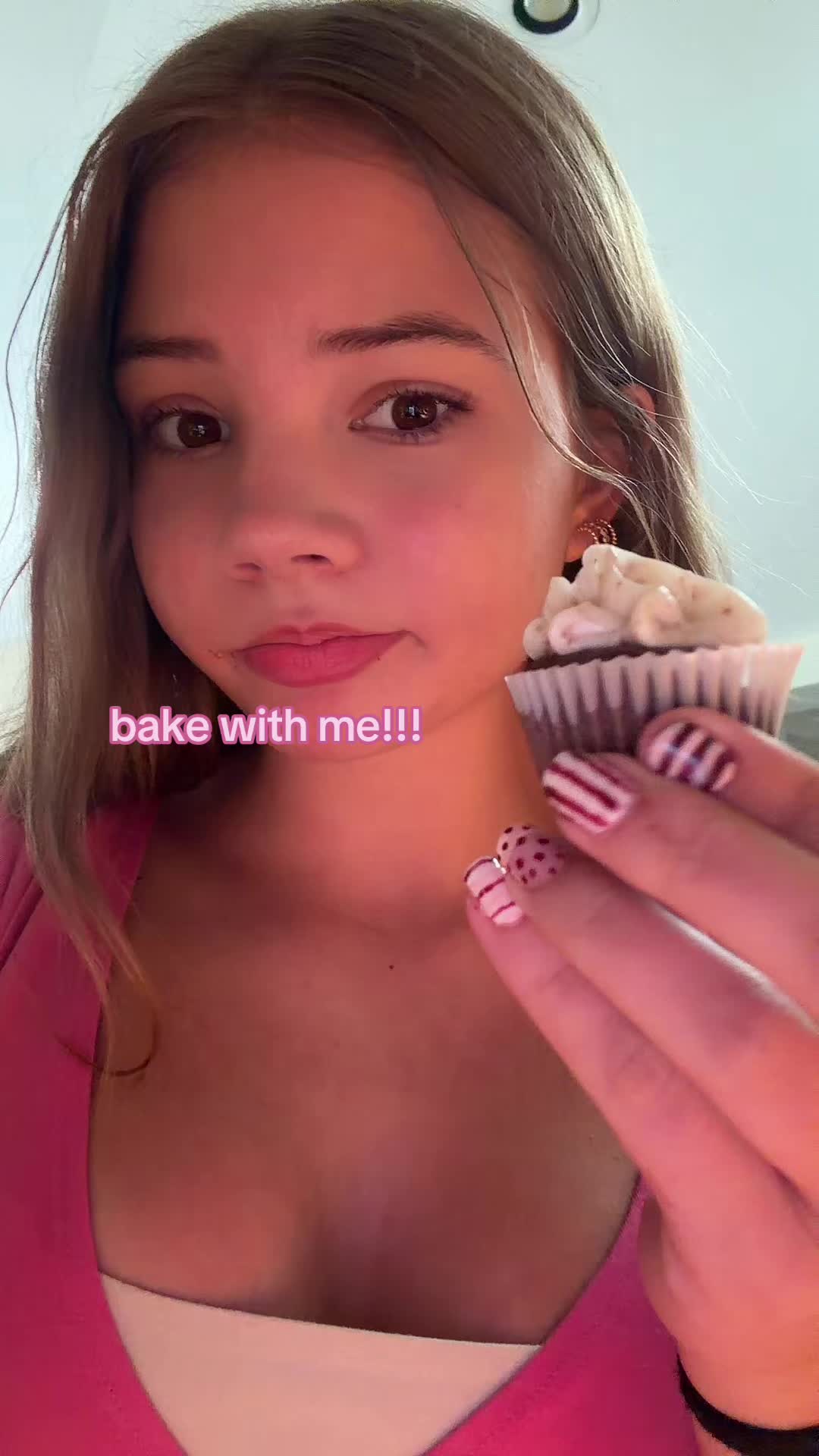 @🦄
