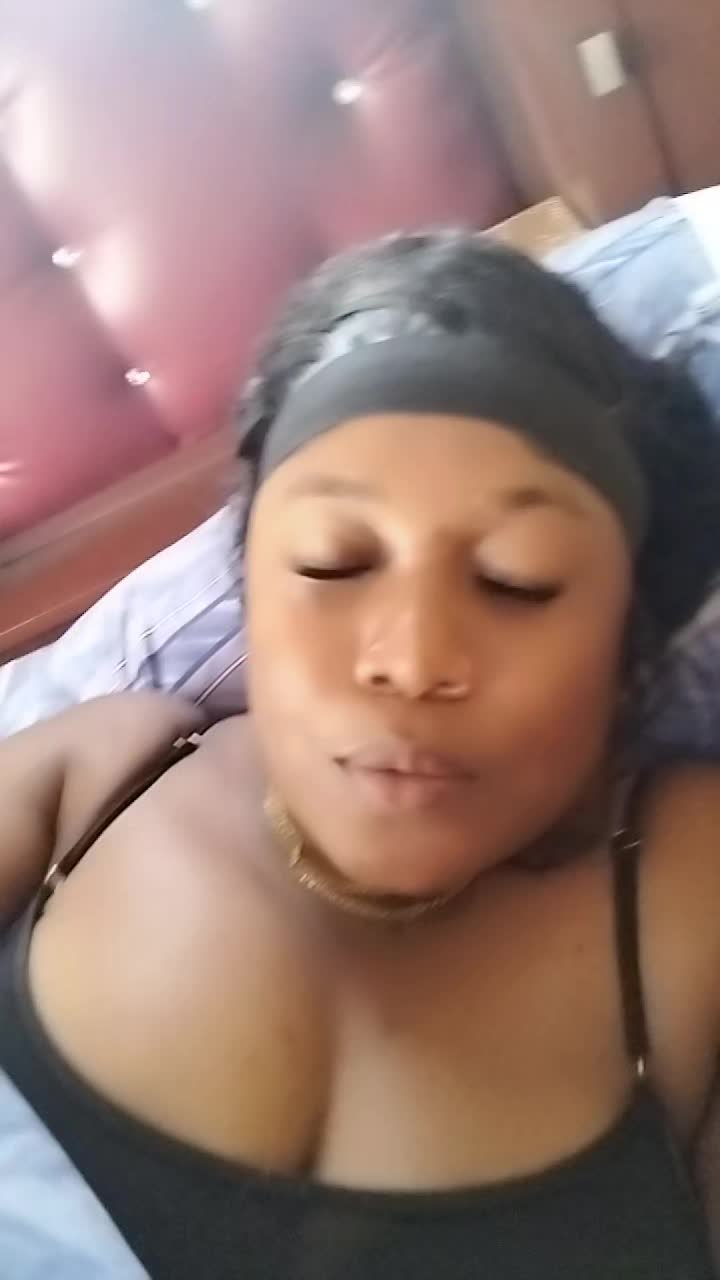@♉ Taurus Queen 👑