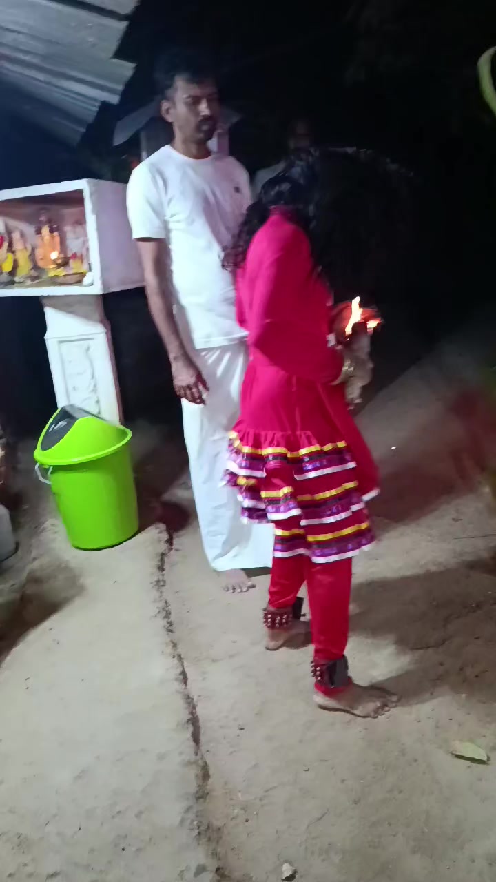 @නිලුකා ගුරු මෑණියෝ 🙏🙏🙏🙏