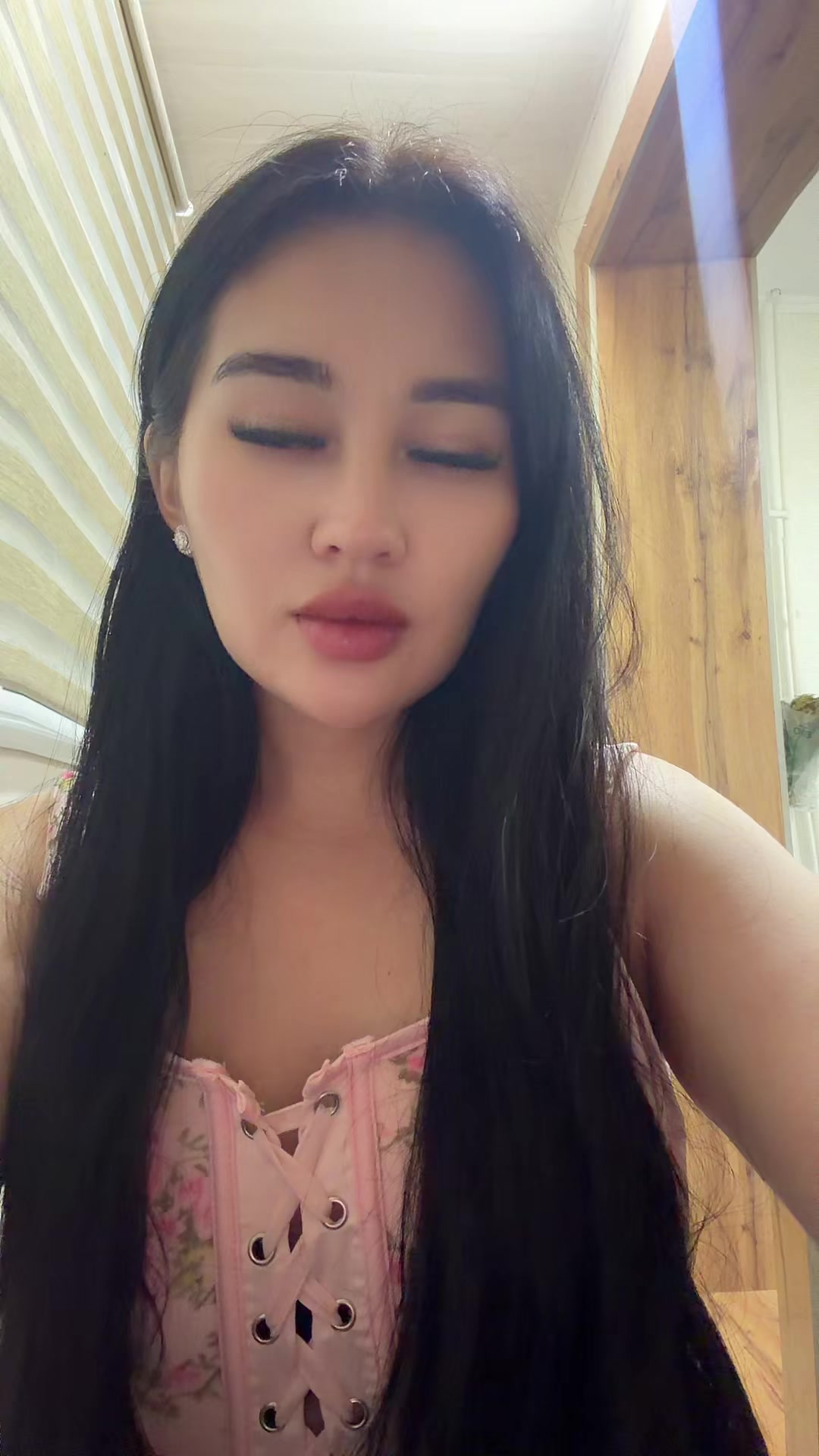 @Zhanyla
