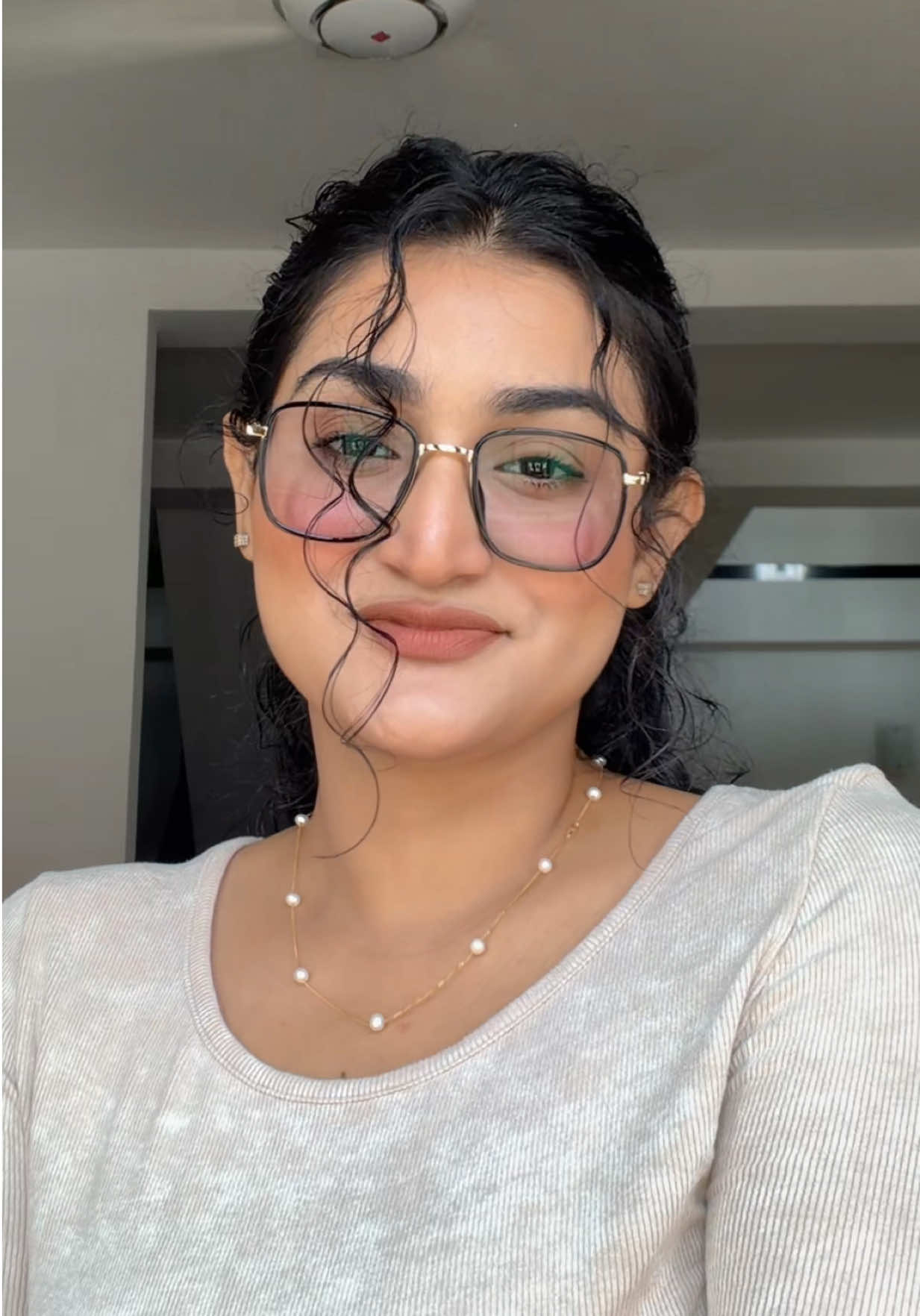@Nithya devindi official