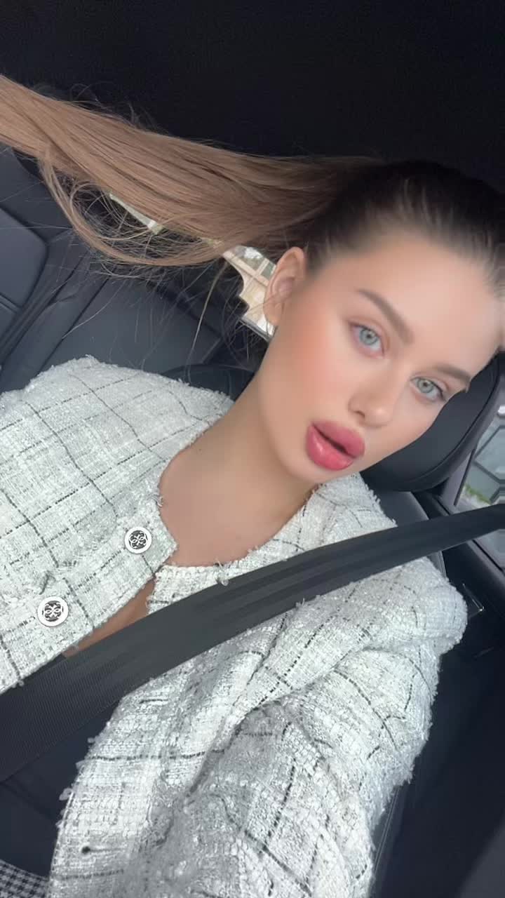 @Jovana 🌸