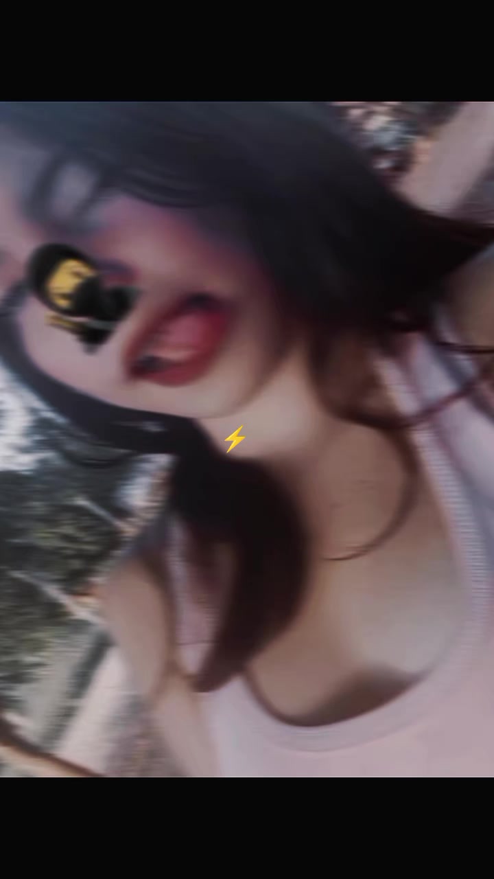 @ANIUSKA:)🦋