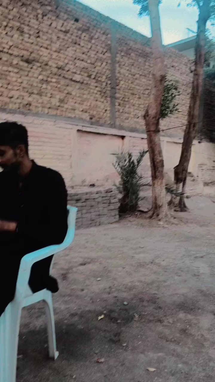 @Hasrat Tãñölï
