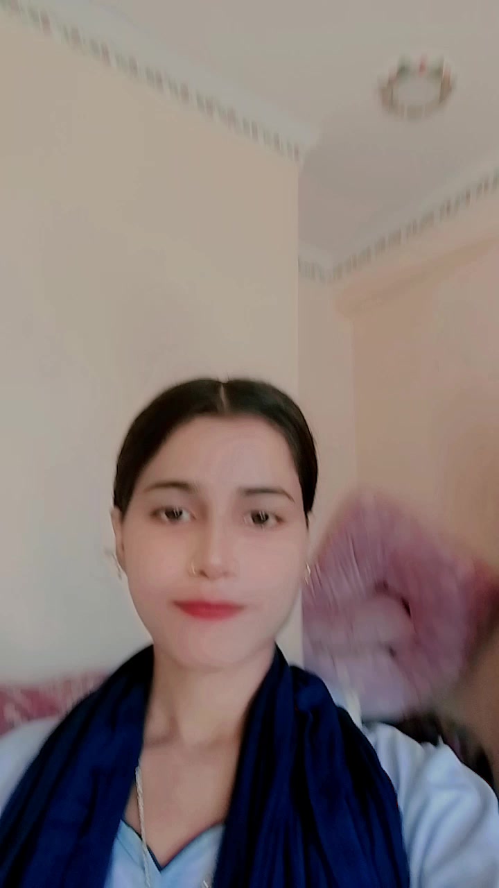 @Aarti🦋