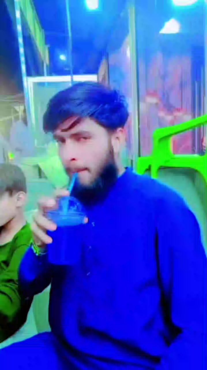 @Zeeshanali