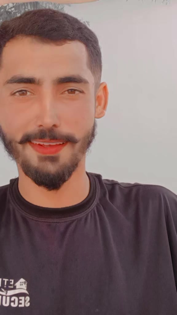 @MALIK🤞