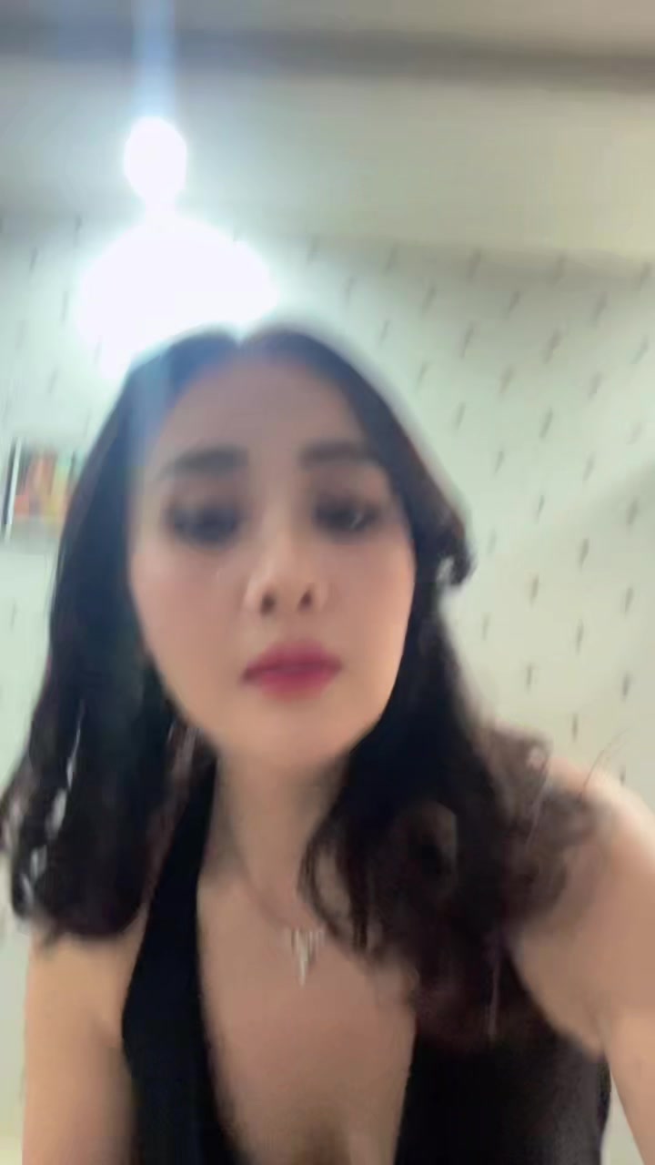@Ayu