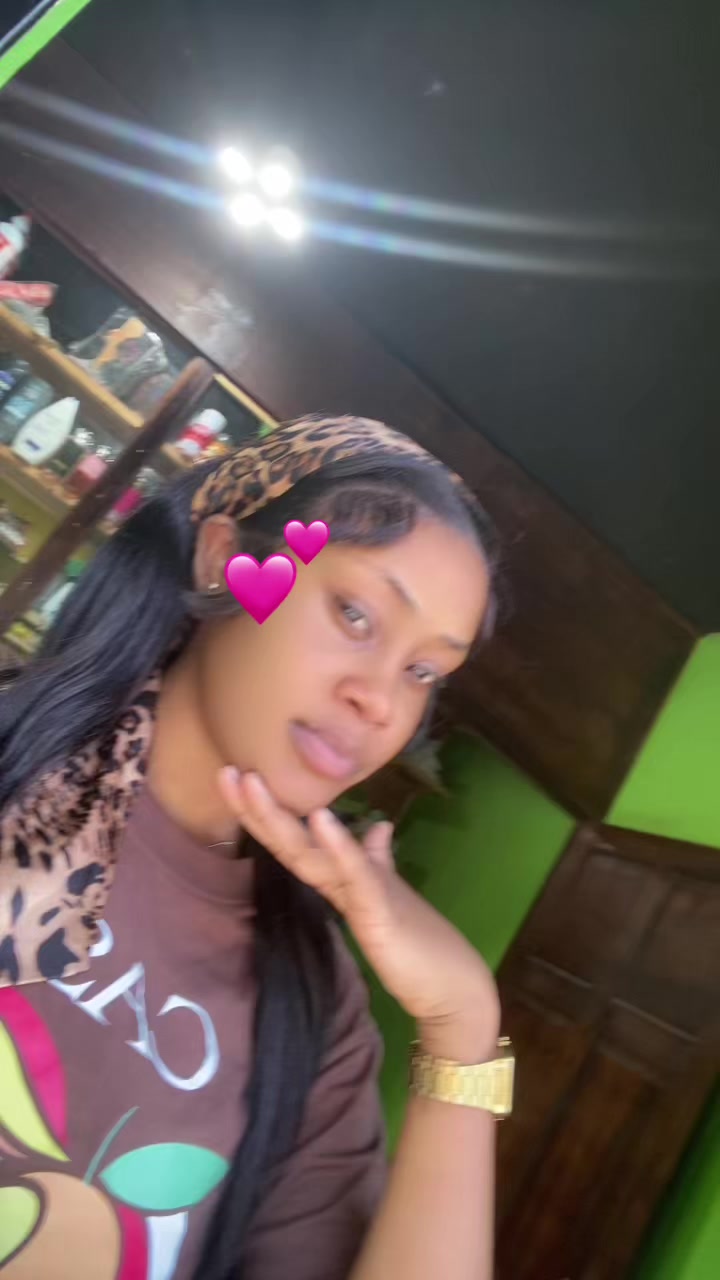 @Niya🥀