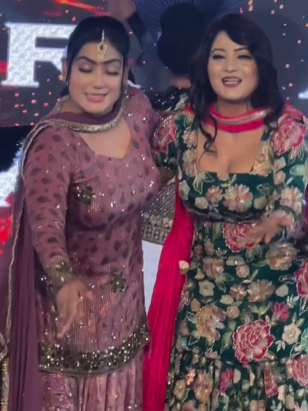 @Aj_Malika011